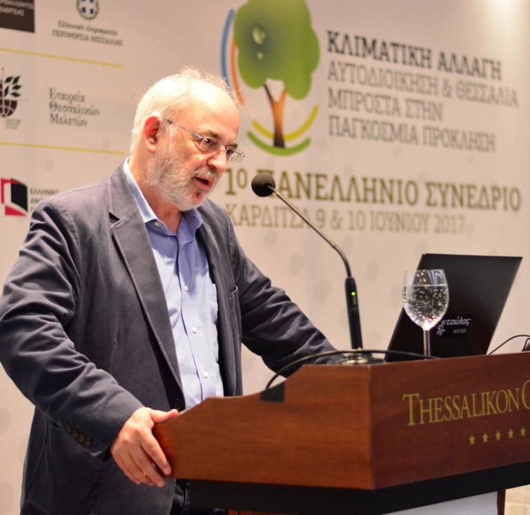 AKP_7052